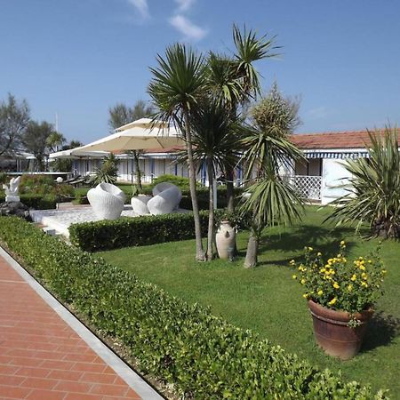 Bed And Breakfast Bagno Venezia Marina Di Carrara Zewnętrze zdjęcie