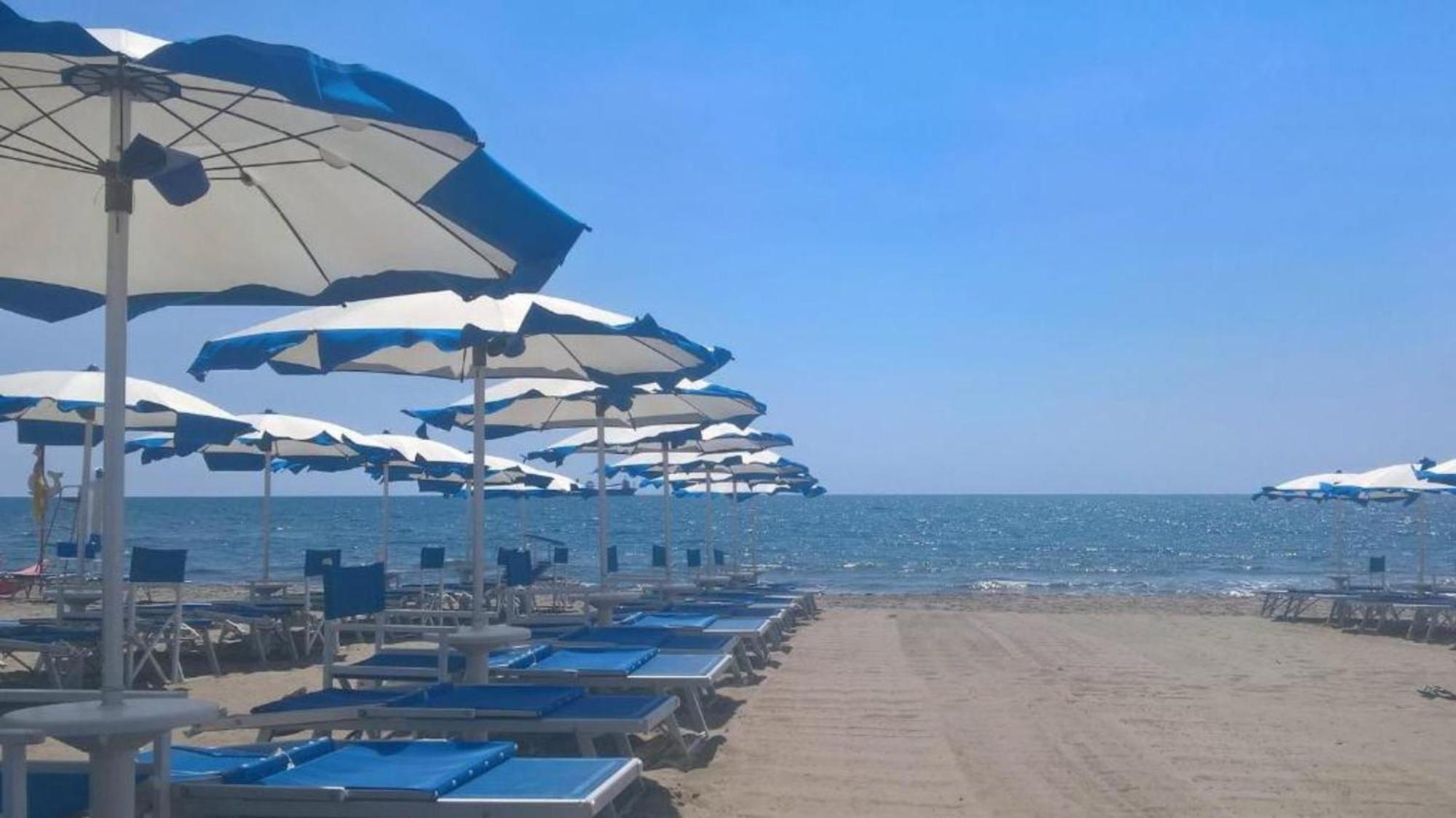 Bed And Breakfast Bagno Venezia Marina Di Carrara Zewnętrze zdjęcie