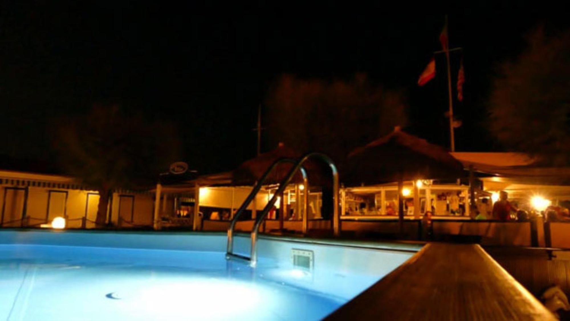 Bed And Breakfast Bagno Venezia Marina Di Carrara Zewnętrze zdjęcie