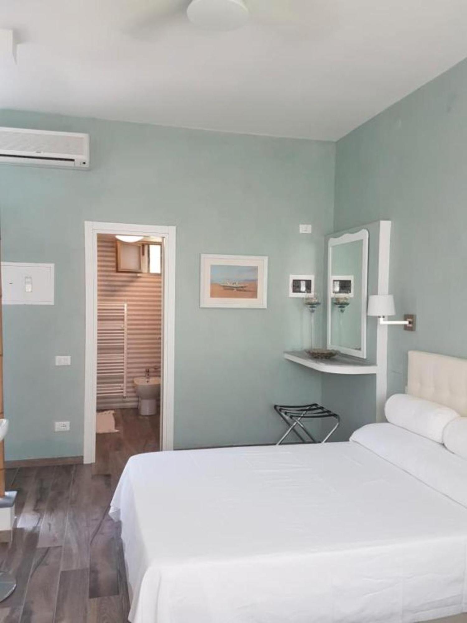 Bed And Breakfast Bagno Venezia Marina Di Carrara Zewnętrze zdjęcie