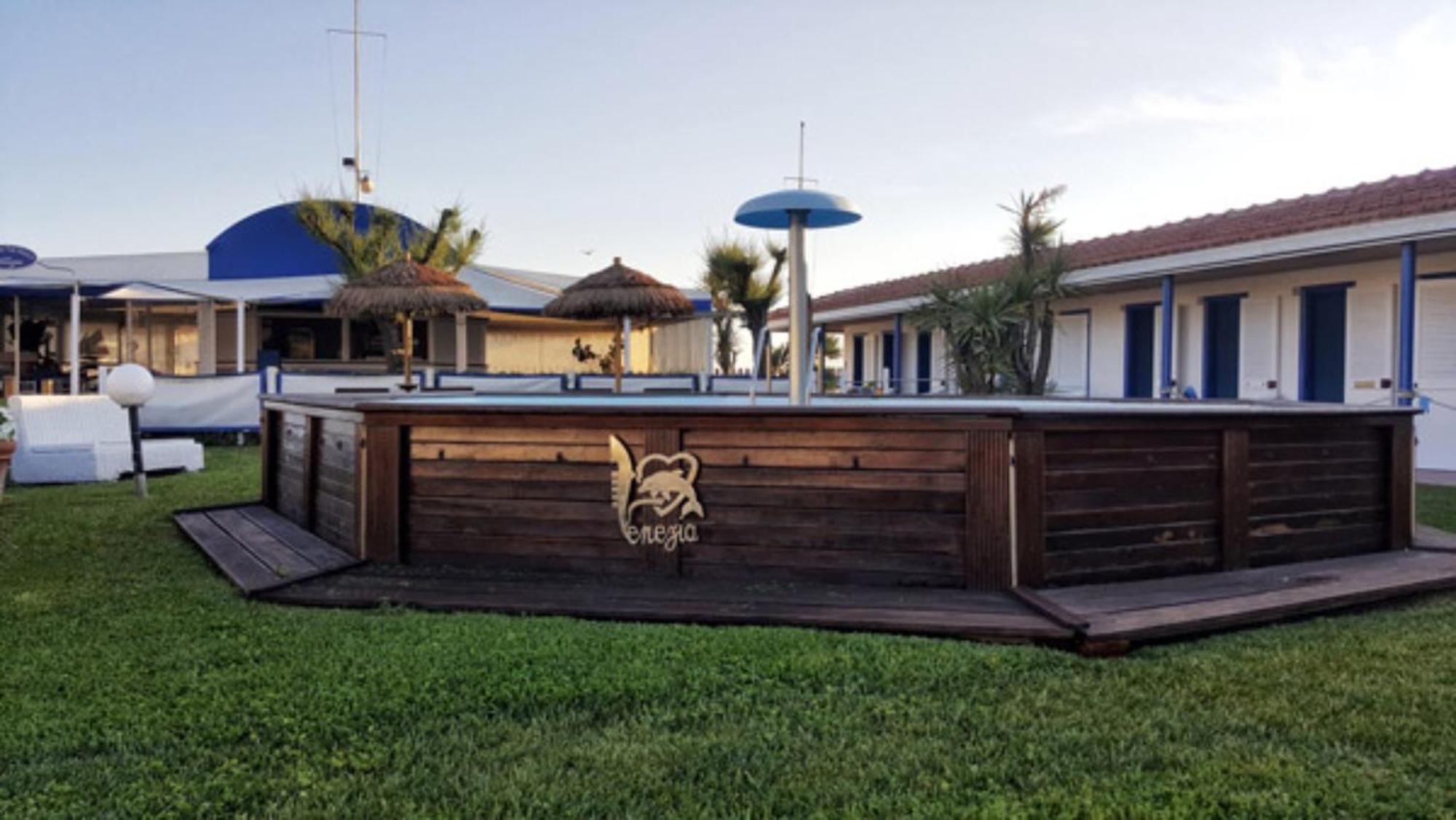 Bed And Breakfast Bagno Venezia Marina Di Carrara Zewnętrze zdjęcie